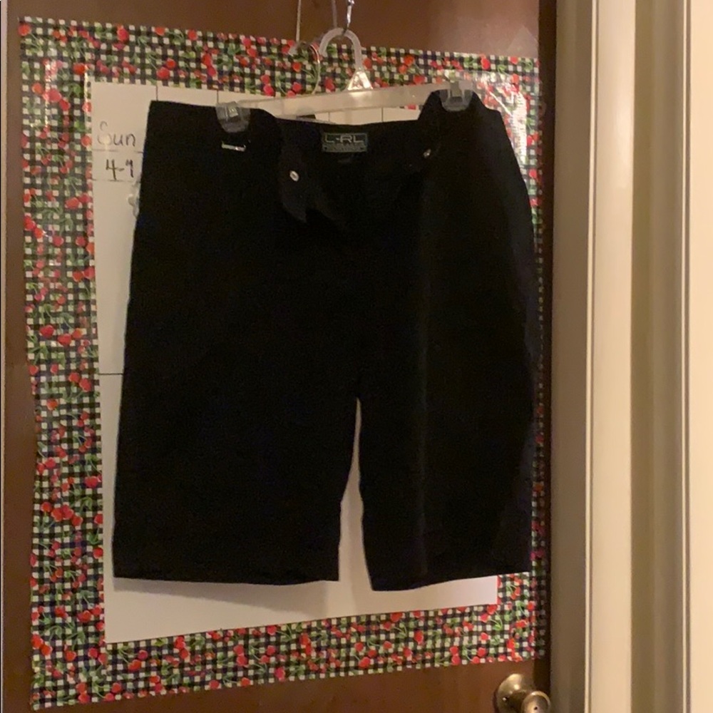 Black Capris